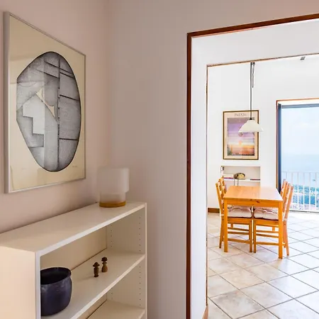 Apartman Stairway To The Vista Flat *