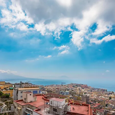 Stairway To The Vista Flat Apartman